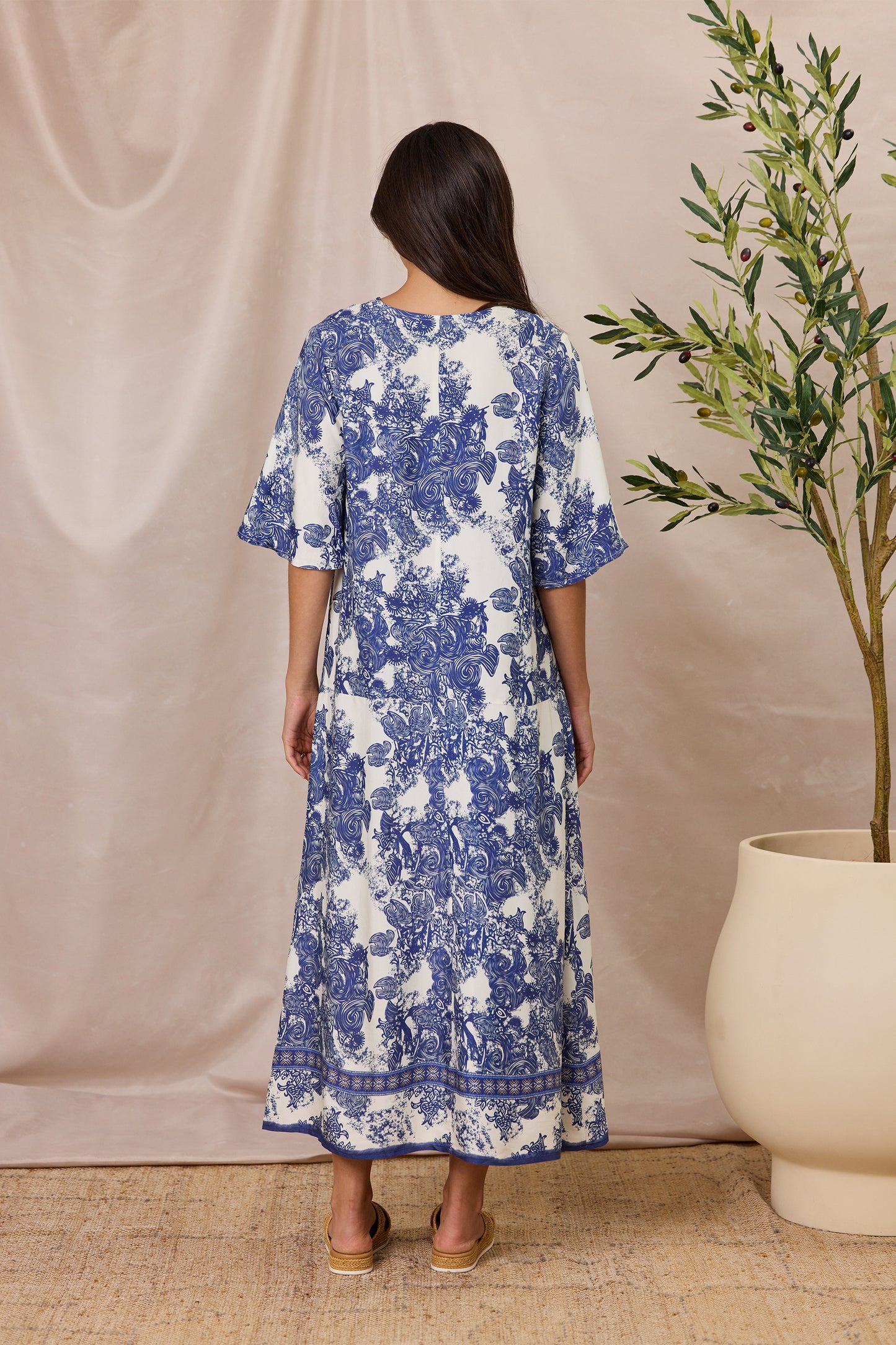 DESIGN NATION VENUS DRESS - THE VOGUE STORE