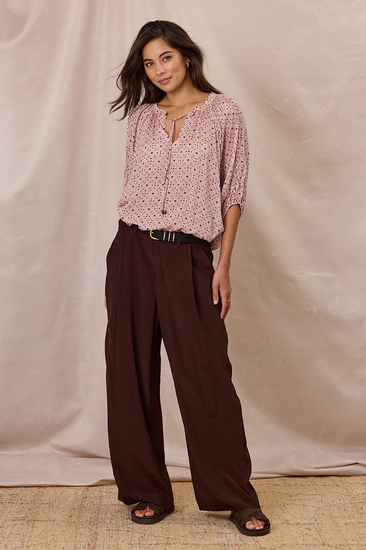 DESIGN NATION SILHOUETTE BLOUSE - THE VOGUE STORE