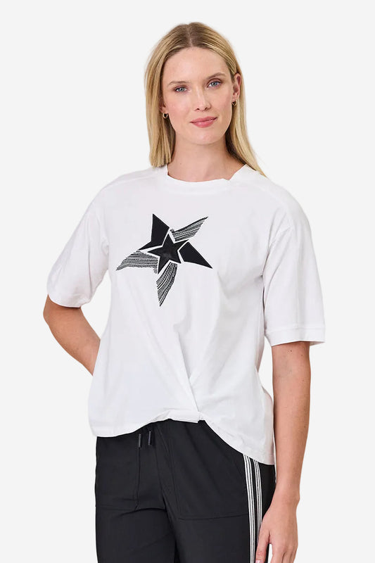 DUO PAIGE TEE - WHITE W/ STAR - THE VOGUE STORE