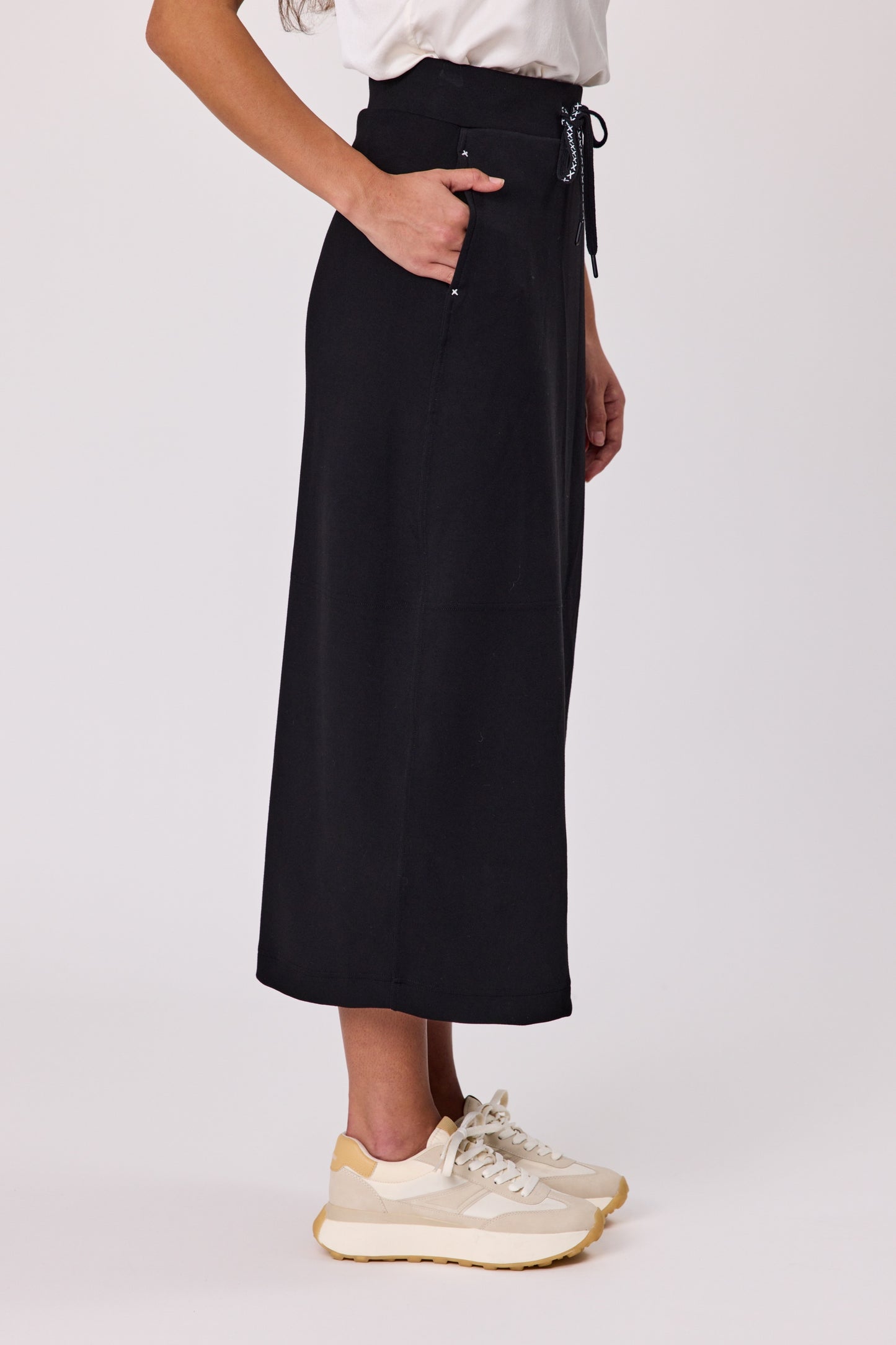 DUO HYDE SKIRT - BLACK - THE VOGUE STORE