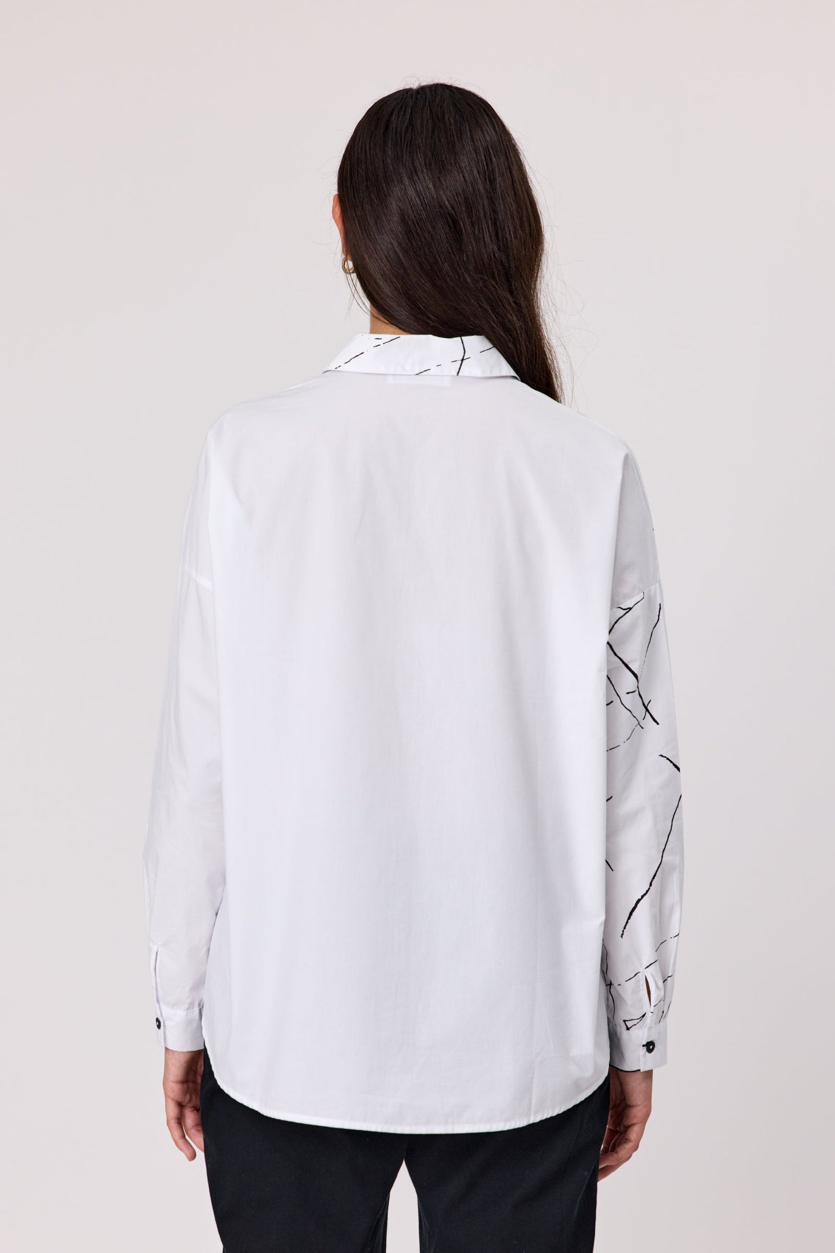 DUO MOXIE TIE HEM SHIRT - WHITE MIX - THE VOGUE STORE