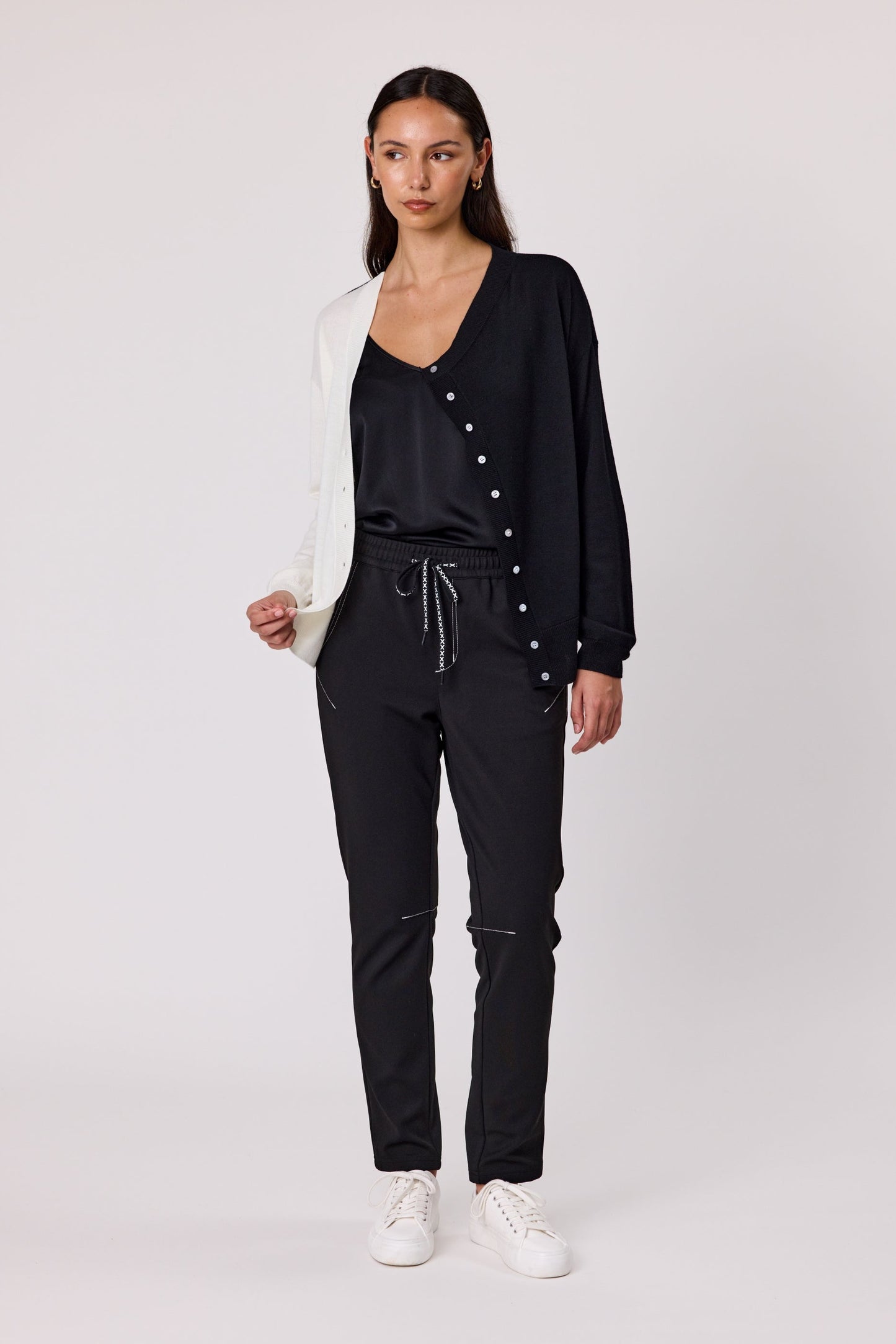 DUO FLYNN MERINO CARDIGAN - BLACK IVORY - THE VOGUE STORE