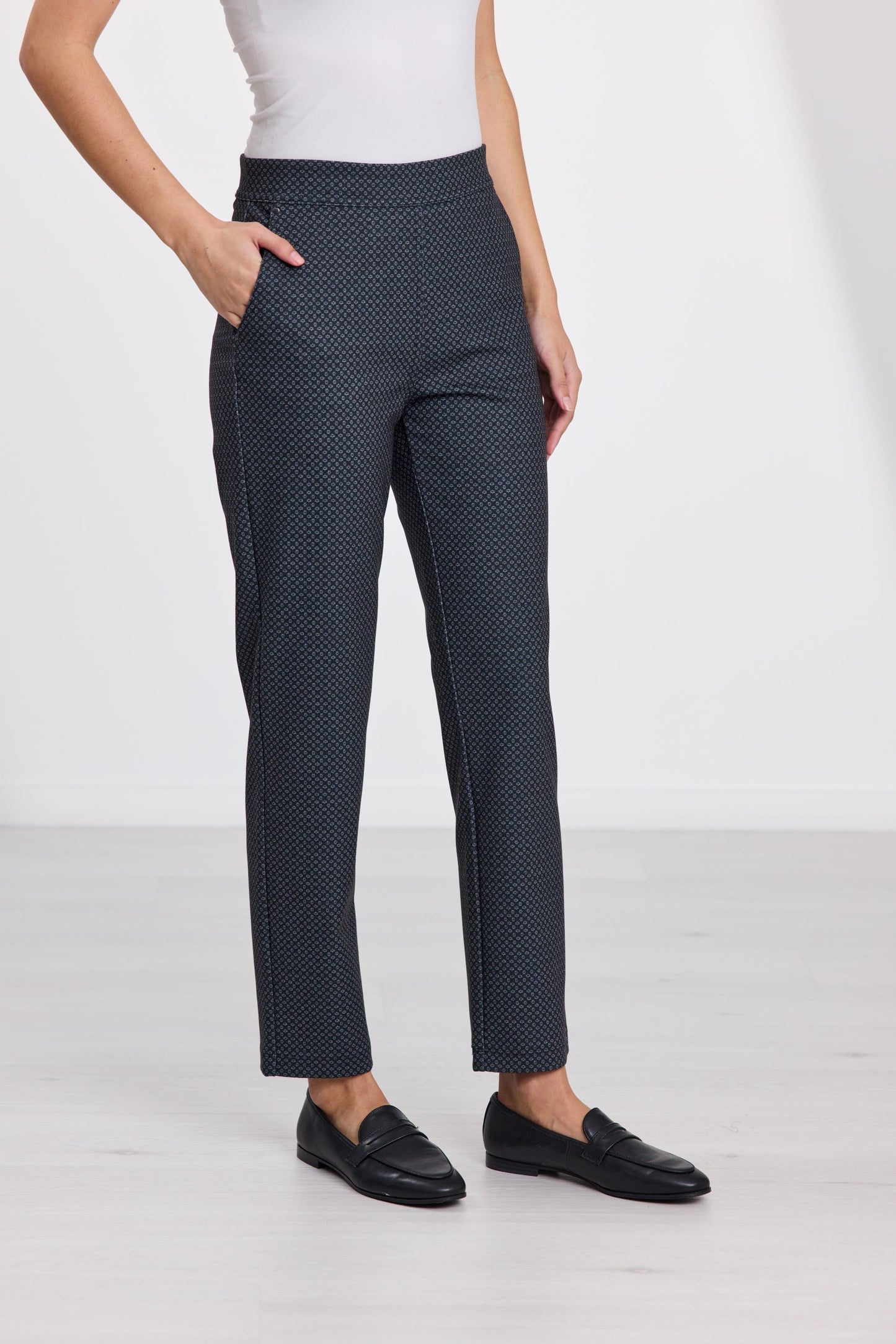 NEWPORT OWEN PONTI PANT - CIRCLE DASH PRINT - THE VOGUE STORE