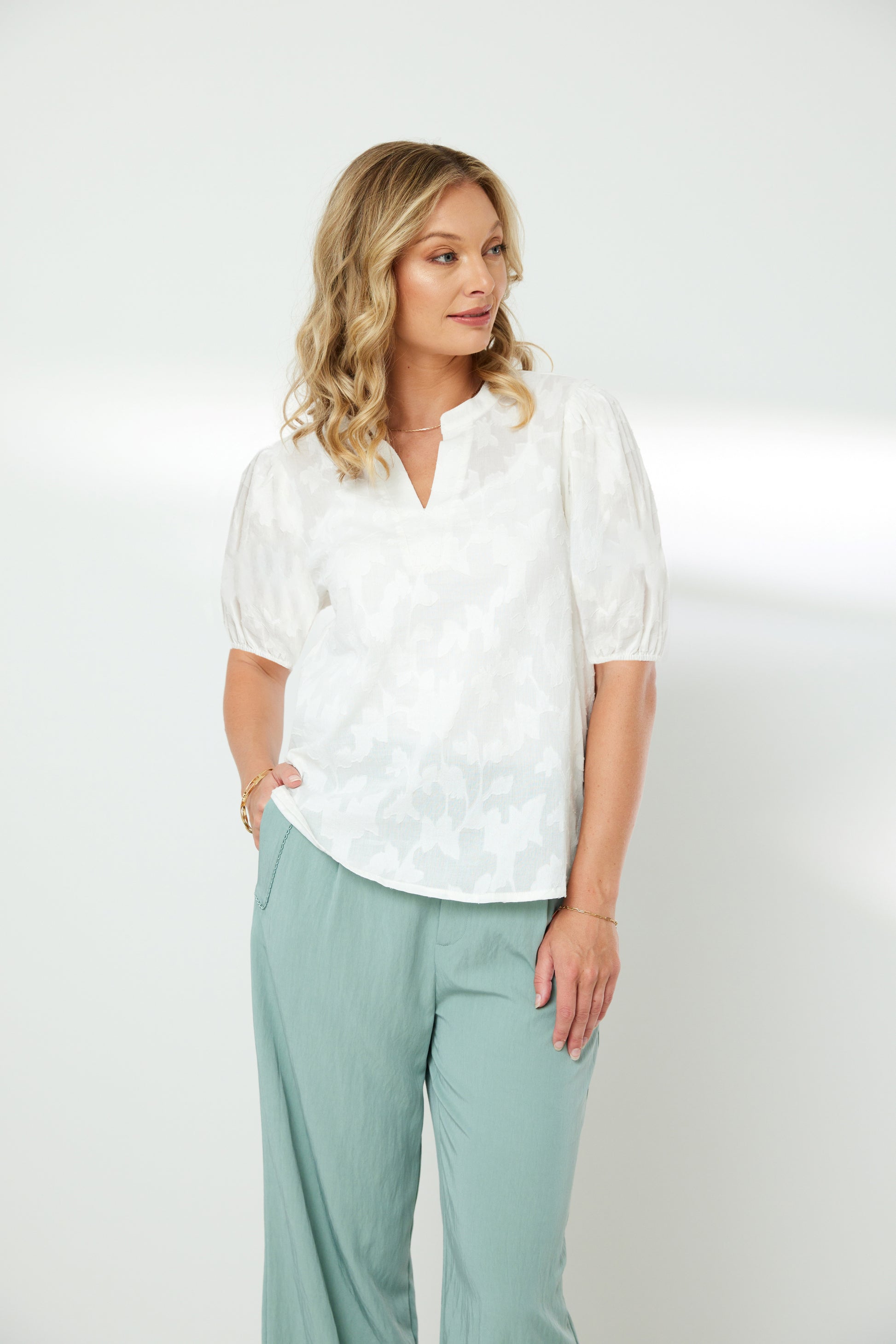 NEWPORT DAHLIA BLOUSE - IVORY - THE VOGUE STORE