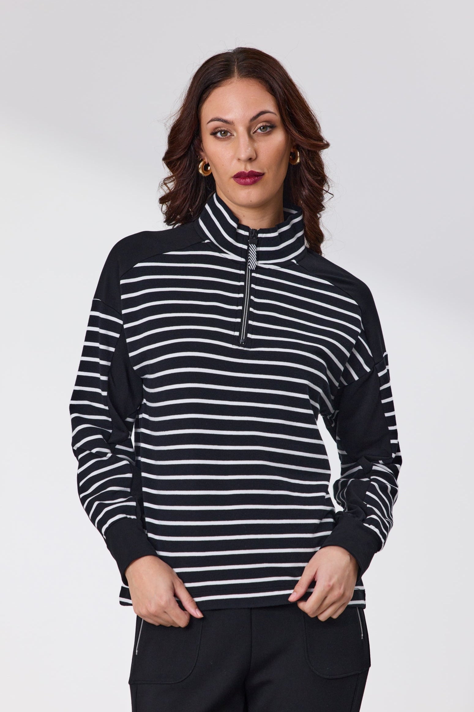 NEWPORT PARADE SWEATSHIRT - BLACK/WHITE STRIPE - THE VOGUE STORE