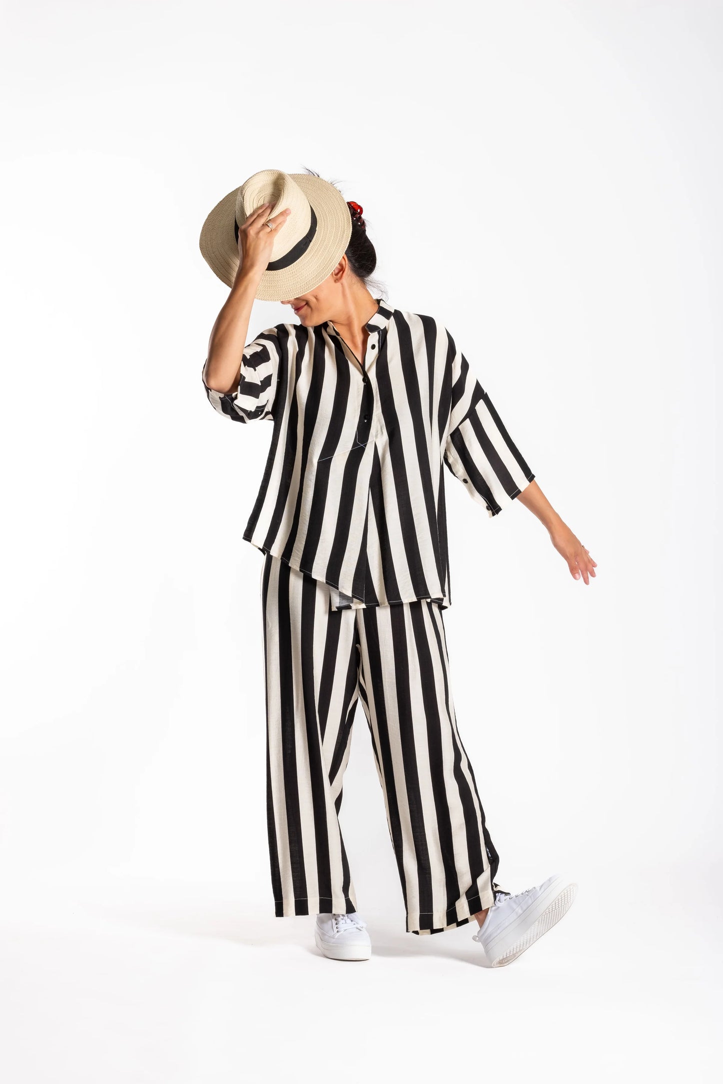 JELLICOE PHOENIX SHIRT - BLACK STRIPE - THE VOGUE STORE