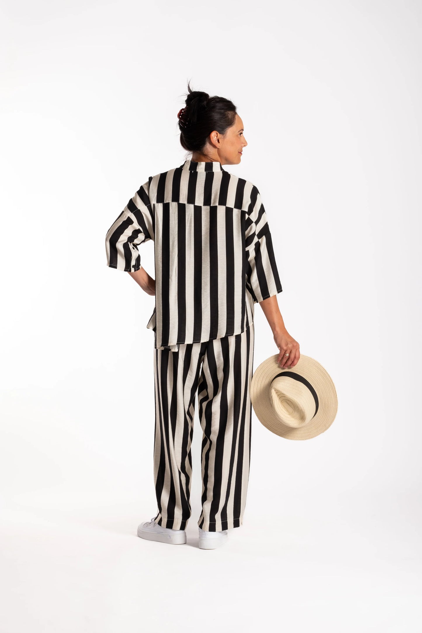 JELLICOE PHOENIX SHIRT - BLACK STRIPE - THE VOGUE STORE