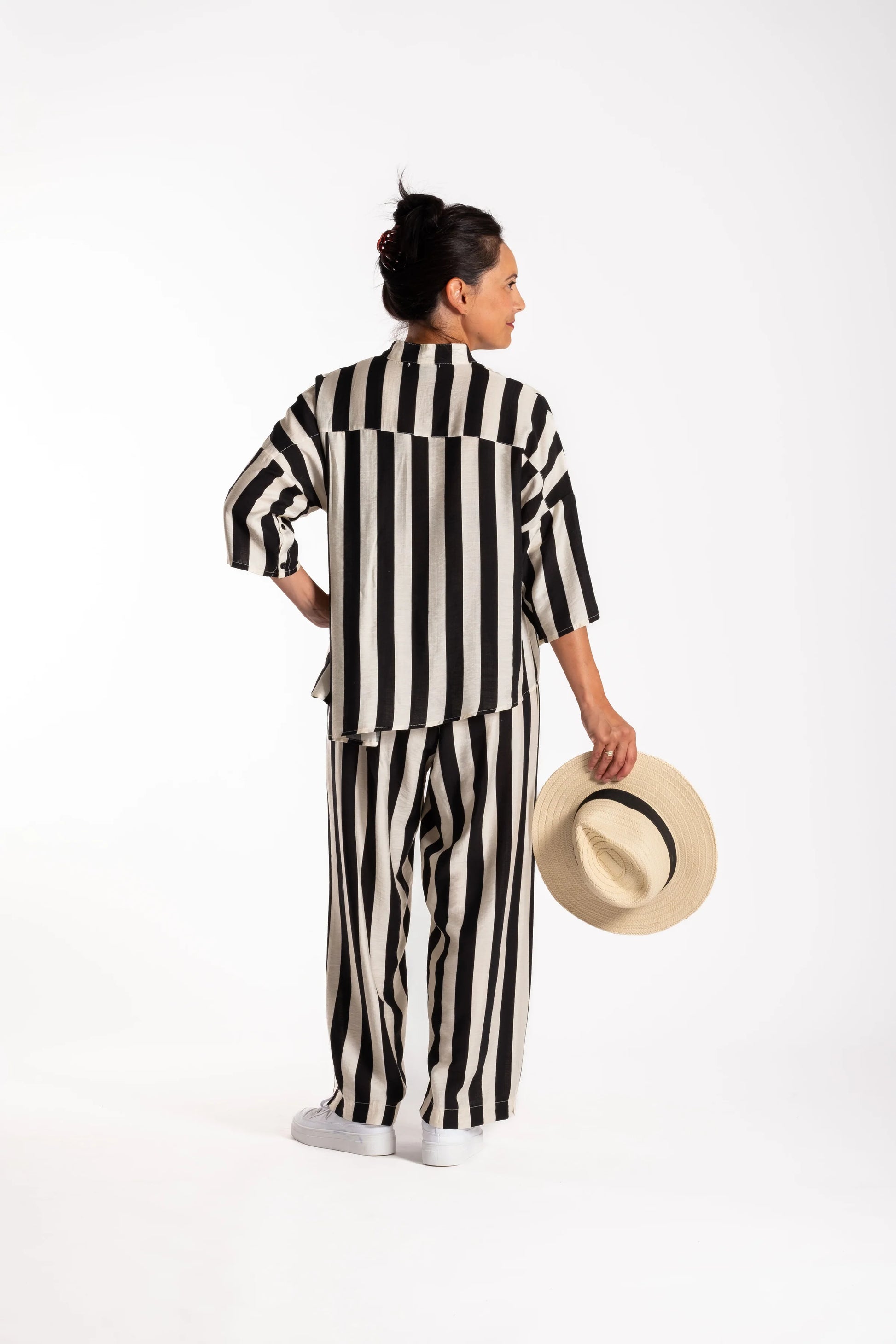 JELLICOE PHOENIX SHIRT - BLACK STRIPE - THE VOGUE STORE