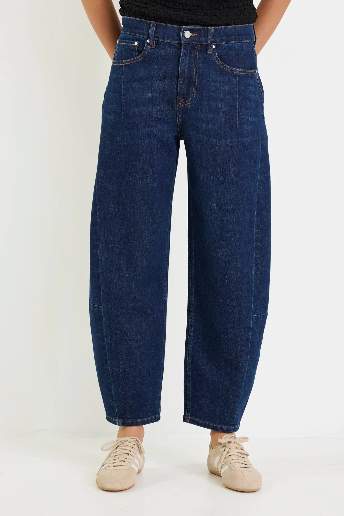 AMONG THE BRAVE GRADUATE DARK BLUE STRETCH BARREL JEANS - THE VOGUE STORE