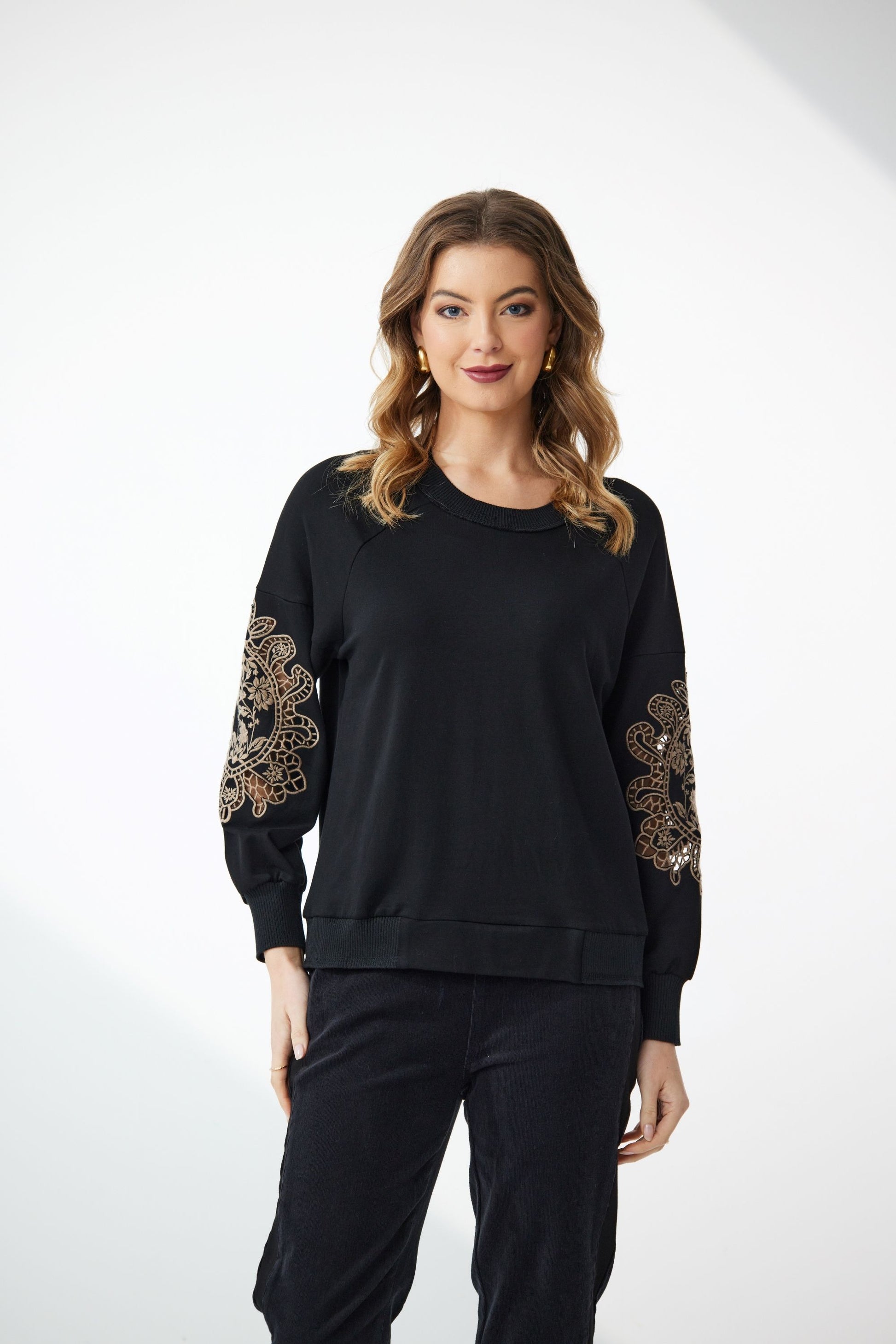 NEWPORT ISAAC SWEATSHIRT - BLACK - THE VOGUE STORE