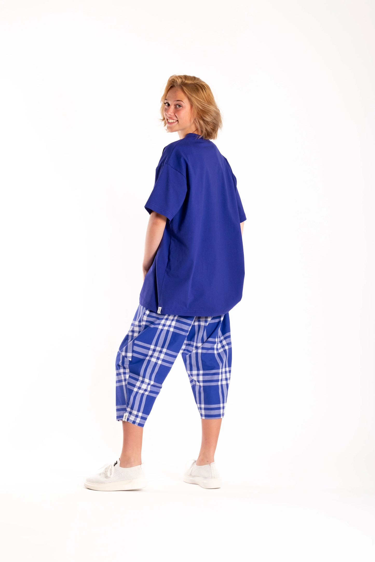 DEEANNE HOBBS OVERSIZED BOX TEE - INDIGO - THE VOGUE STORE
