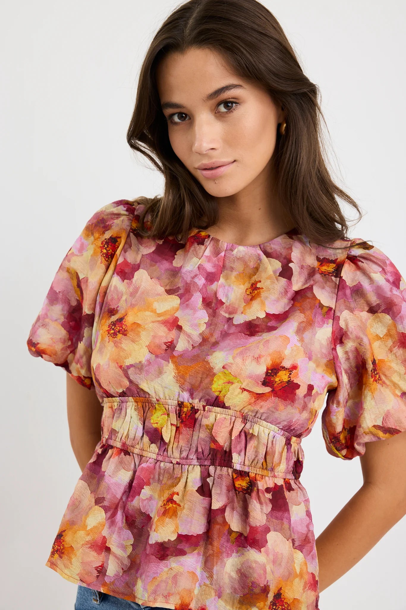 GEORGIA MAE PROVOKE PINK MULTI FLORAL BUBBLE SLEEVE TOP - THE VOGUE STORE