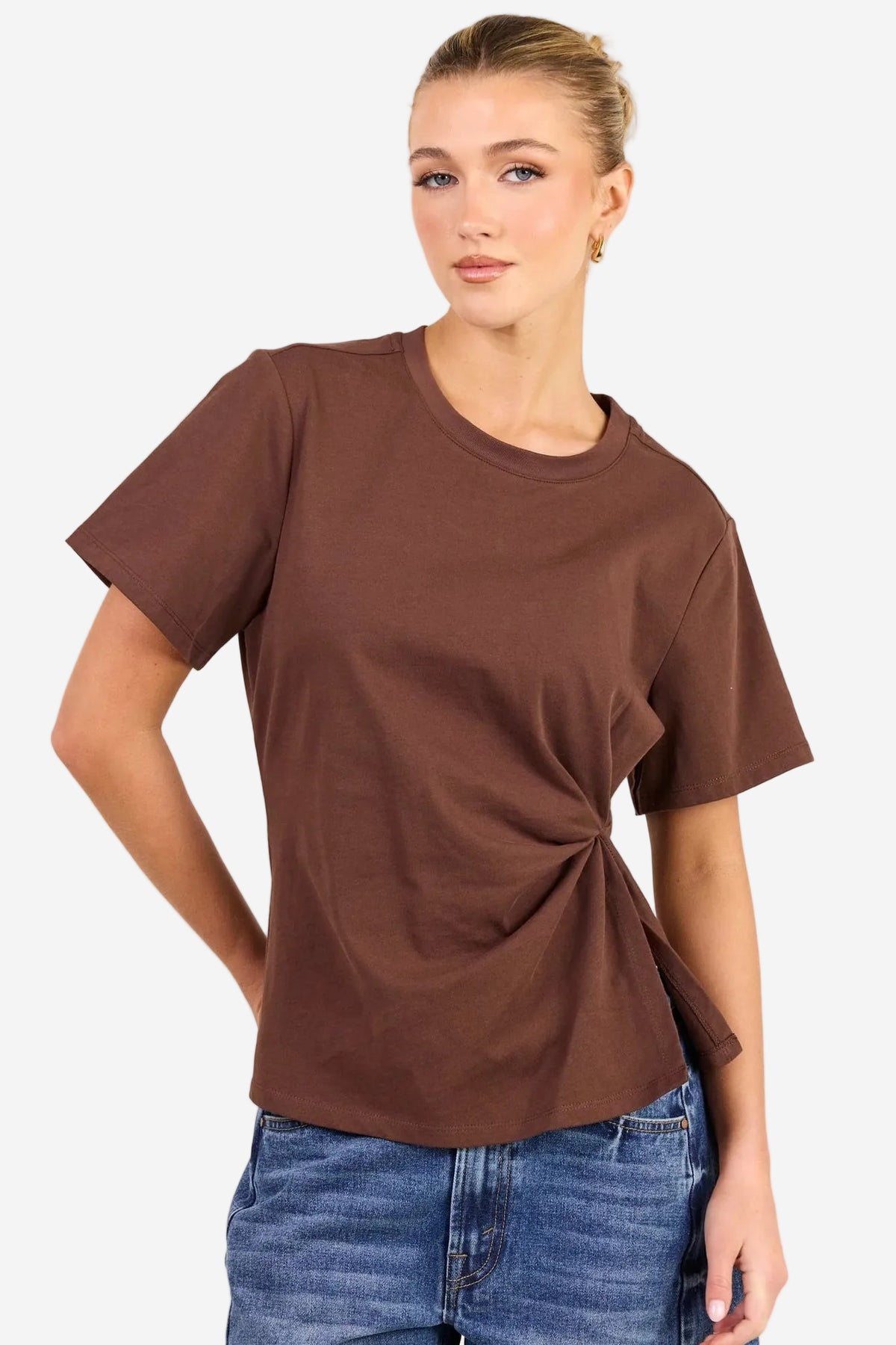 IVY + JACK RUPTURE CHOCOLATE SPLIT DETAIL TEE - THE VOGUE STORE
