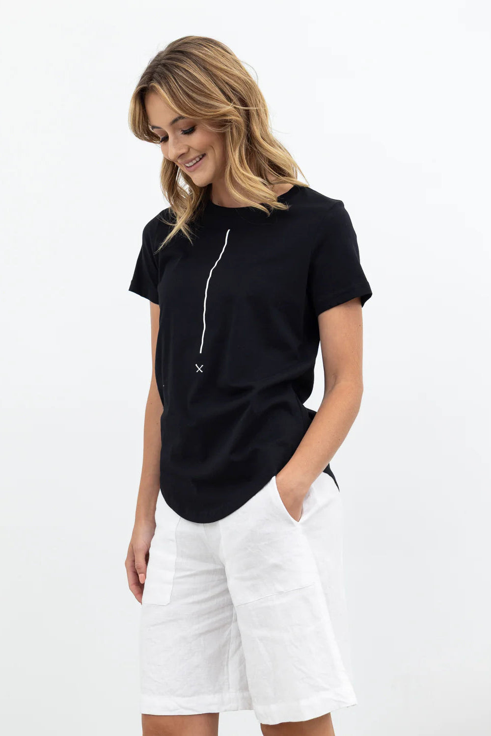 STYLE X LAB SCENE STEALER TEE - BLACK/WHITE PRINT - THE VOGUE STORE