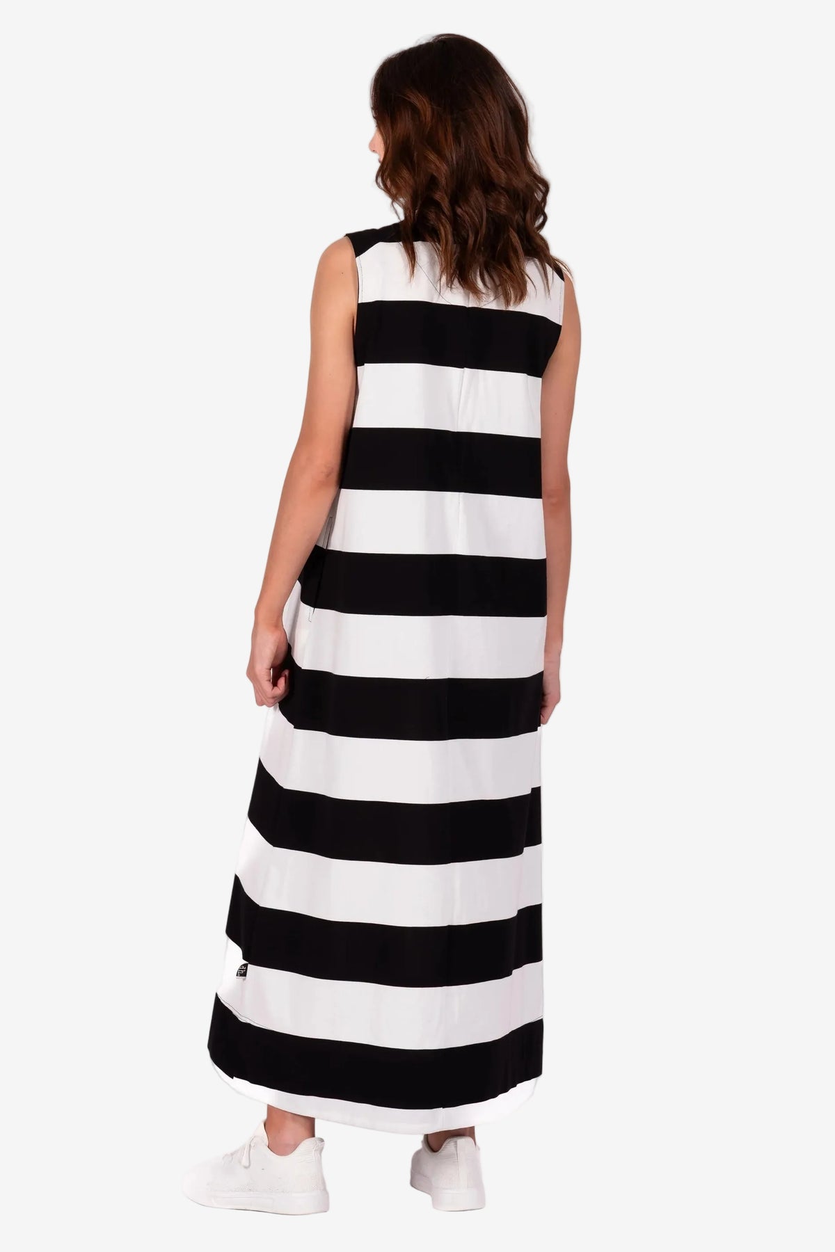 DEEANNE HOBBS EVENFLOW SLEEVELESS DRESS - WIDE LINE - THE VOGUE STORE