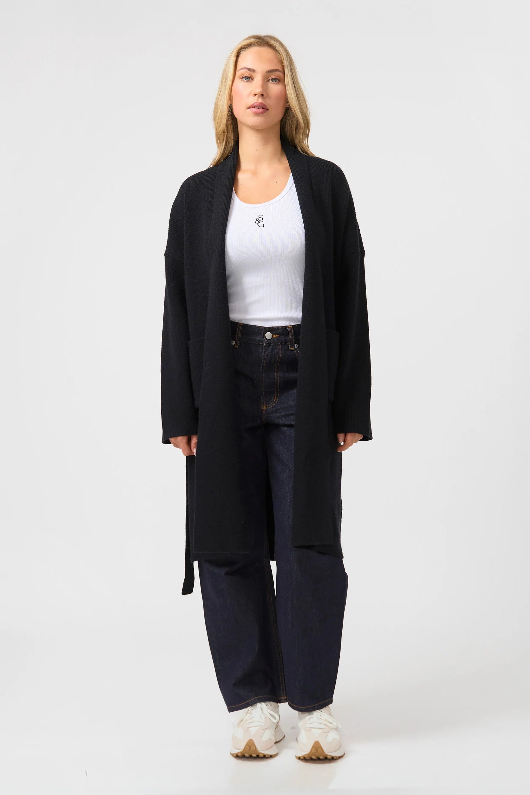 STELLA + GEMMA MIA CARDIGAN - BLACK - THE VOGUE STORE