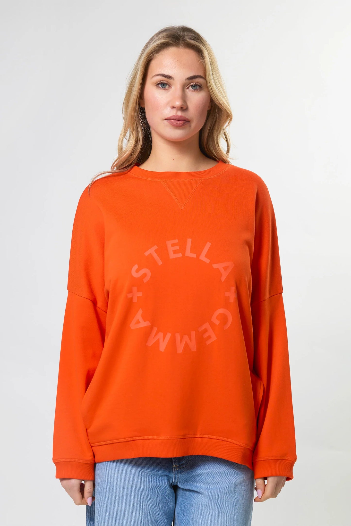 STELLA + GEMMA NEWPORT POCKET ROTATION SWEAT - TANGERINE - THE VOGUE STORE