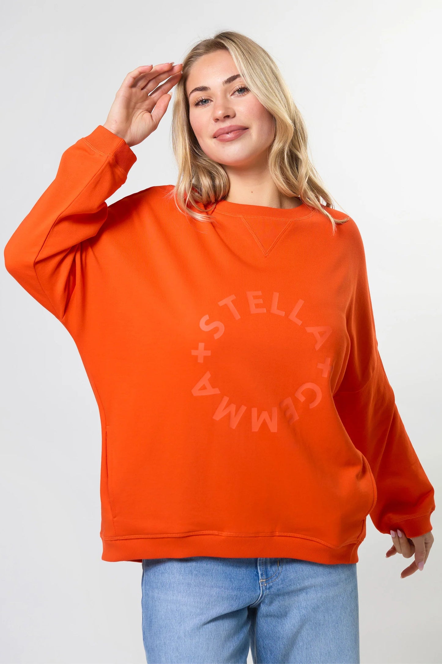 STELLA + GEMMA NEWPORT POCKET ROTATION SWEAT - TANGERINE - THE VOGUE STORE