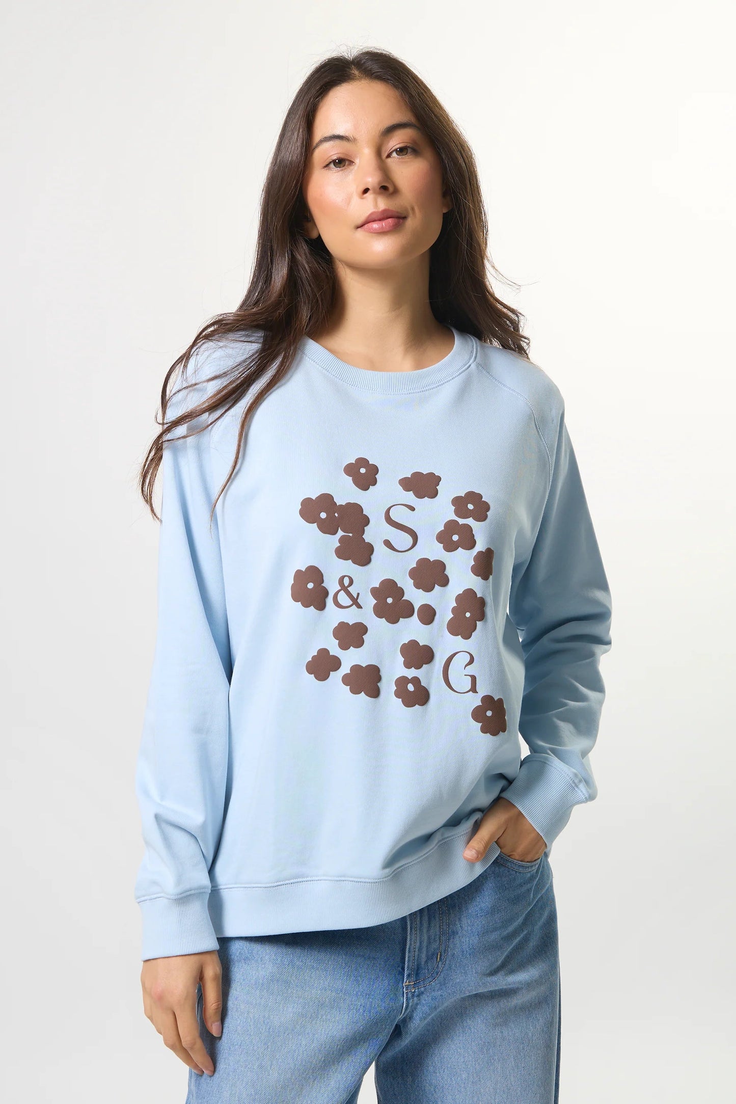 STELLA + GEMMA CLASSIC SWEAT - ICE CHOCO BLOOMS - THE VOGUE STORE
