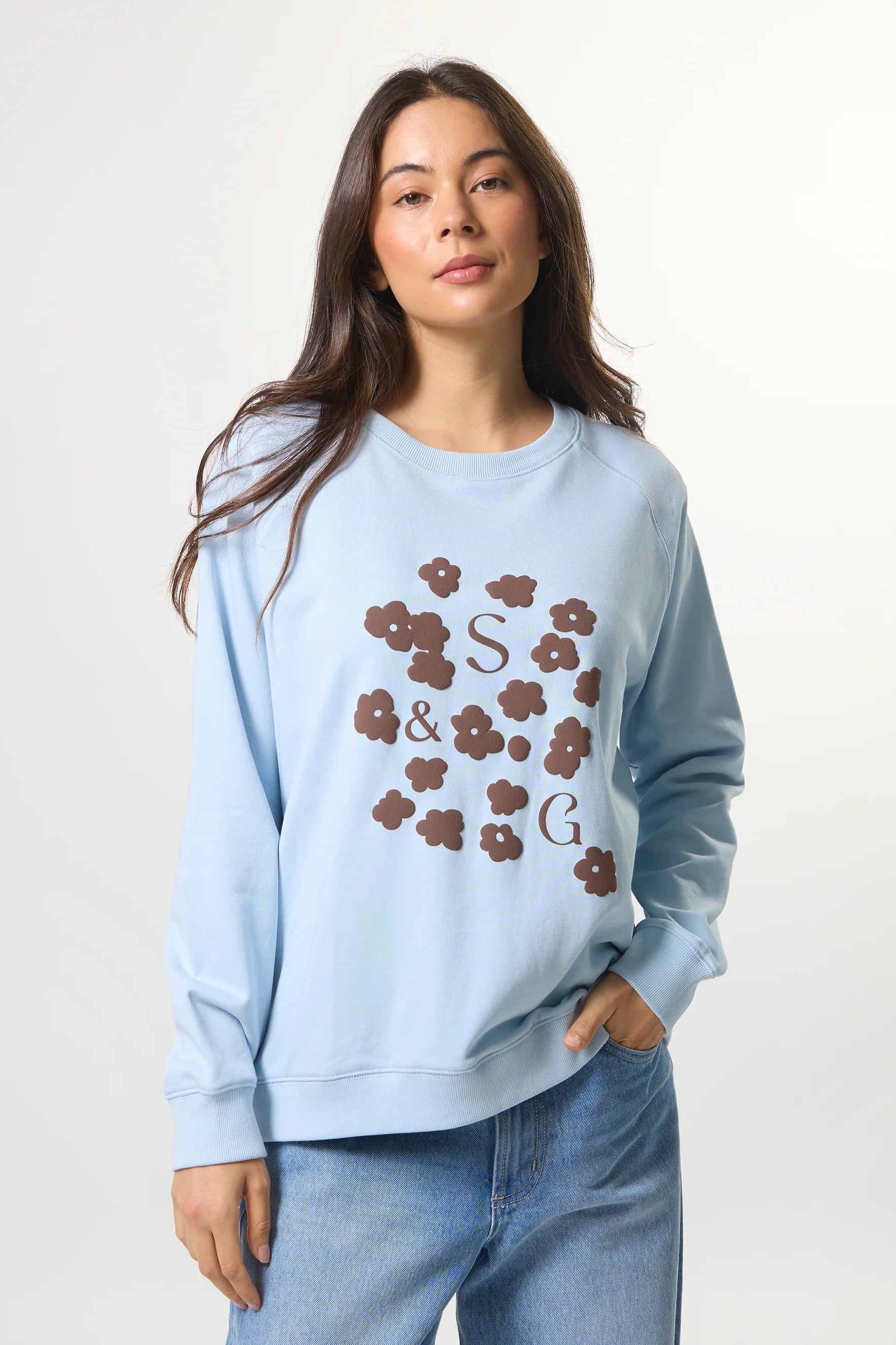 STELLA + GEMMA CLASSIC SWEAT - ICE CHOCO BLOOMS - THE VOGUE STORE