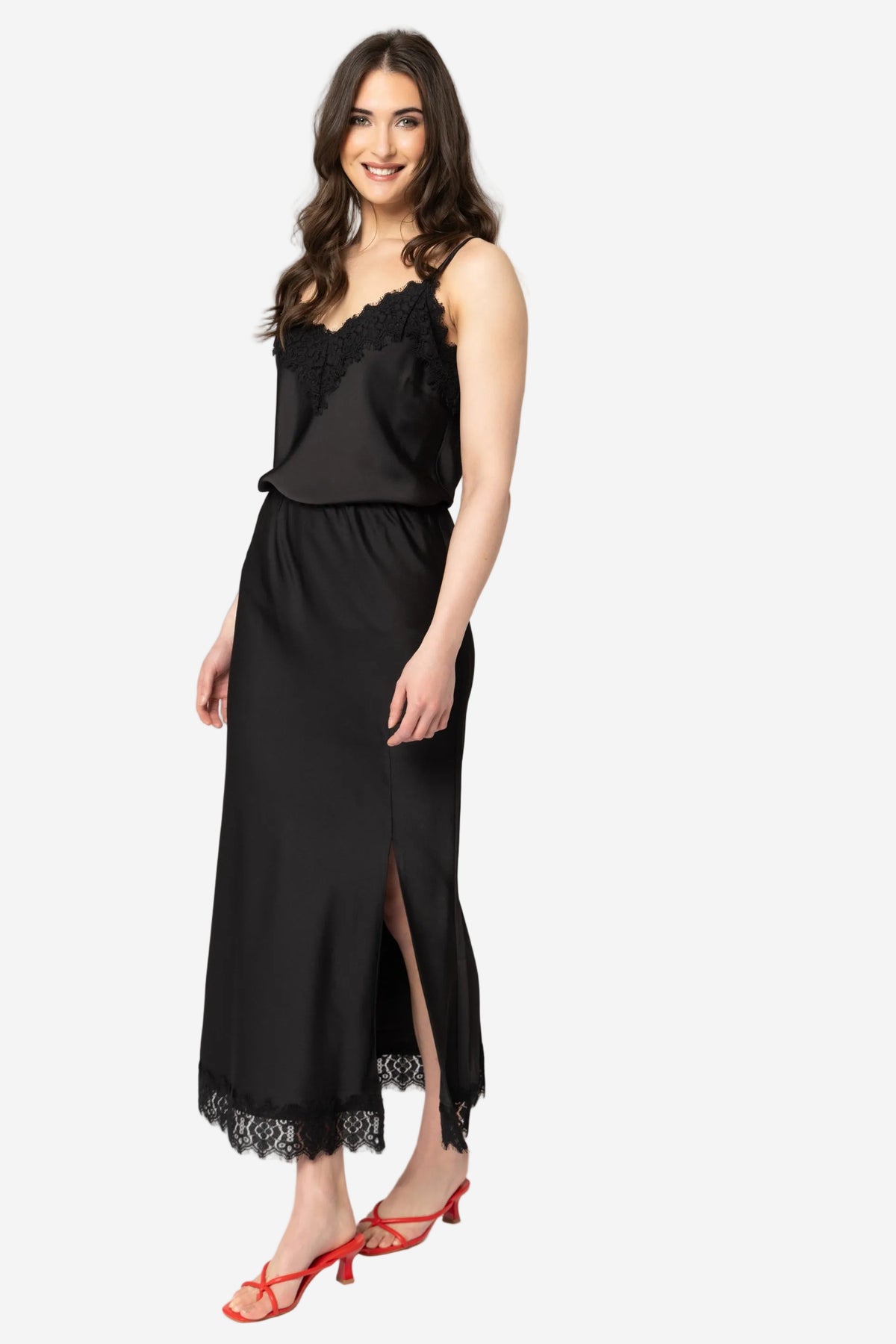 SEEKING LOLA VIVA SKIRT - BLACK - THE VOGUE STORE