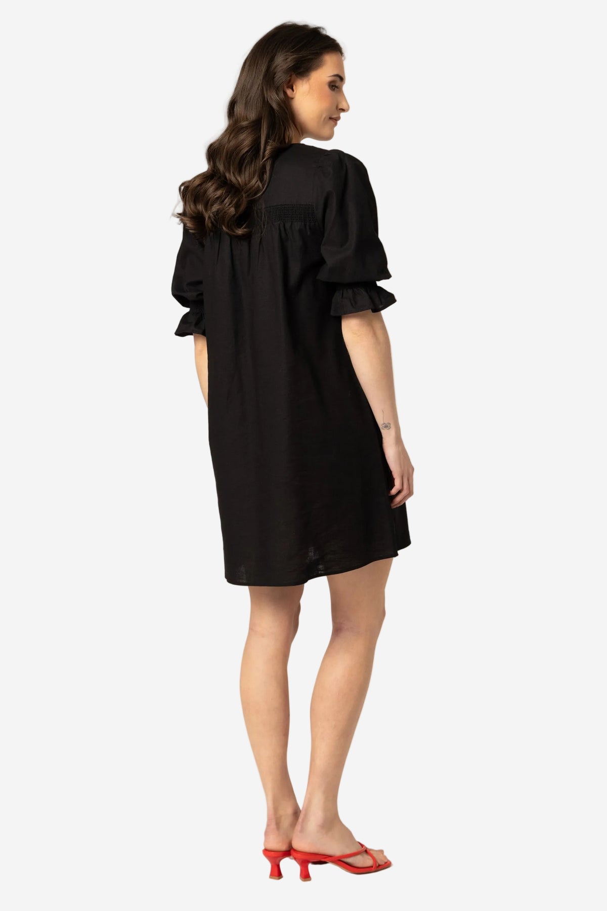 SEEKING LOLA NOBLE SHIFT DRESS - BLACK - THE VOGUE STORE