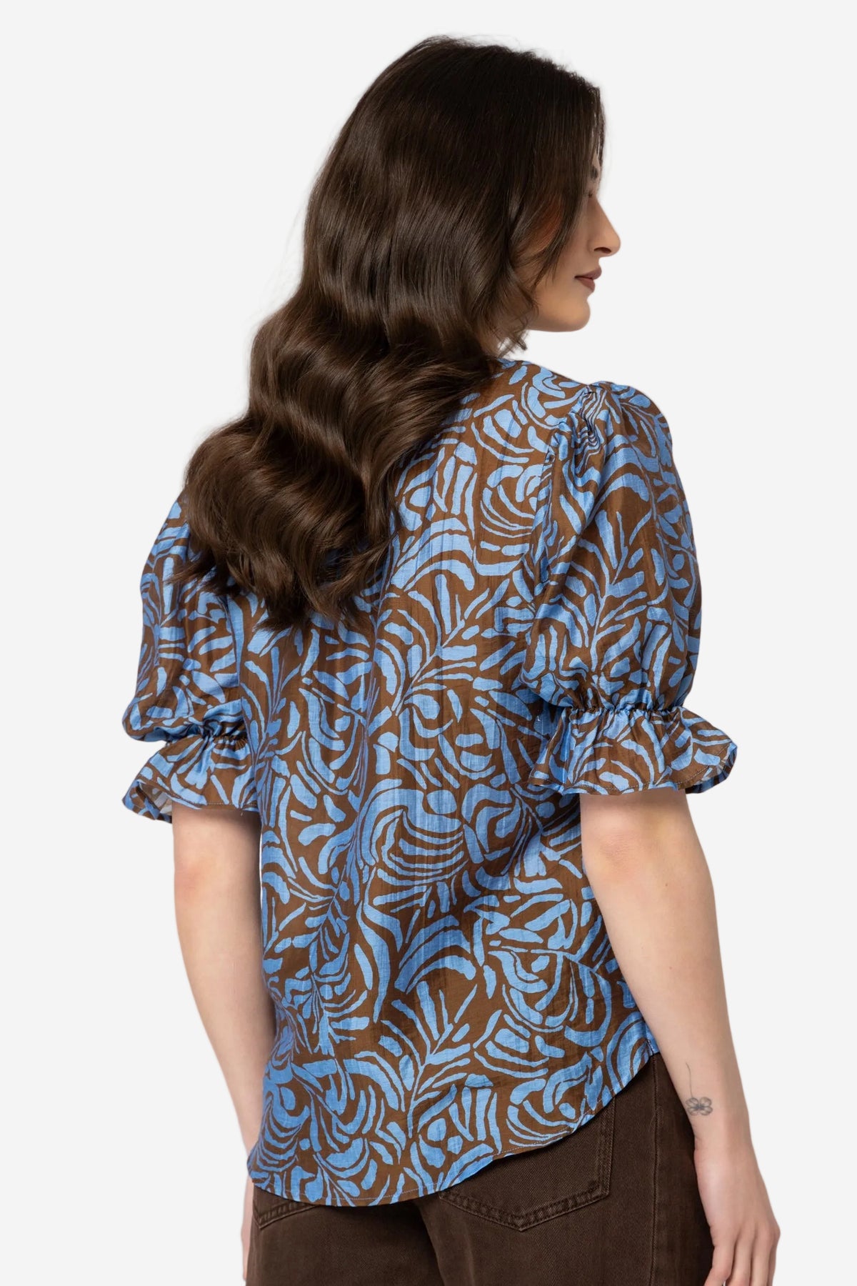 SEEKING LOLA HONEST TOP - CHOC MISTIQUE - THE VOGUE STORE