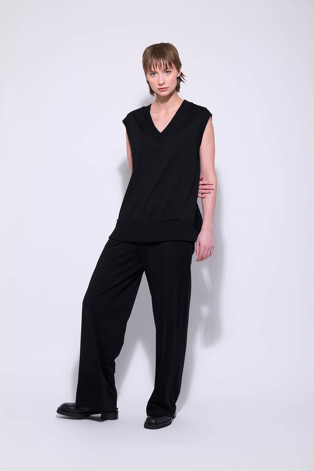 NERIS BACK STORY VEST - BLACK - THE VOGUE STORE
