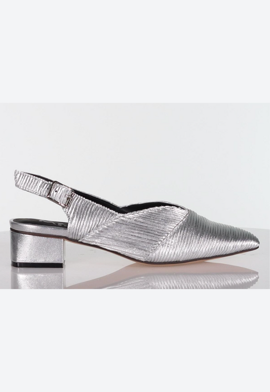 MINX PIPPIN - SILVER LINEAR EMBOSSED