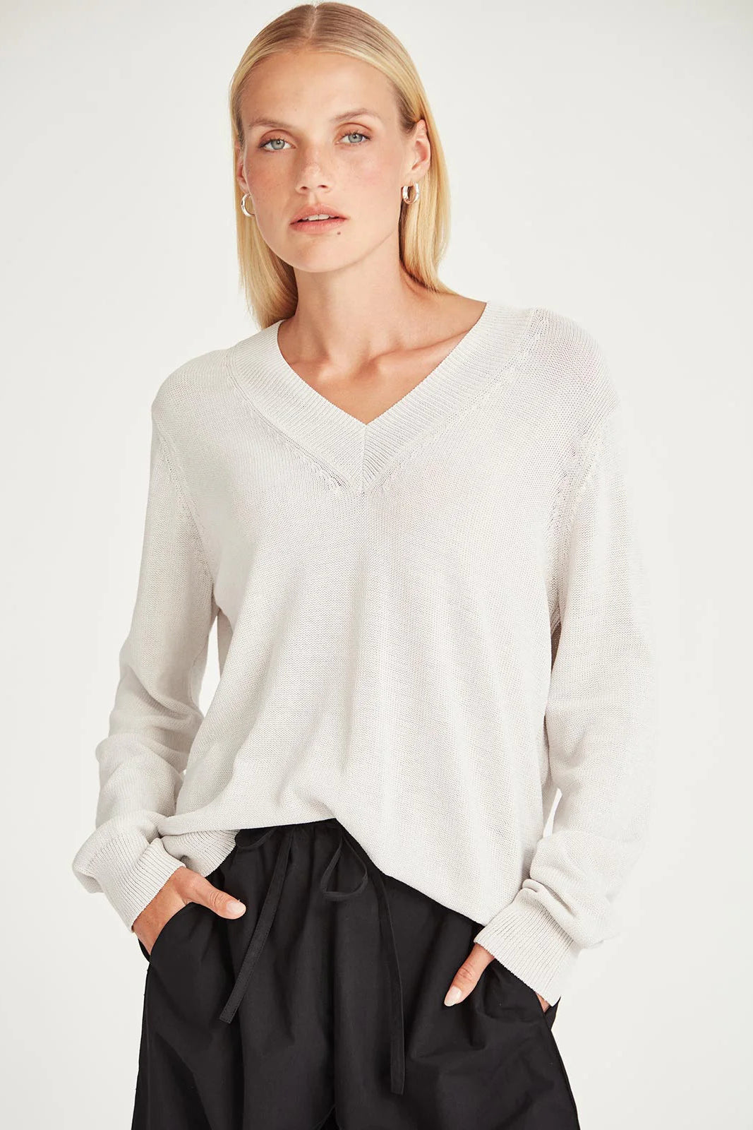 SILLS CARNIVAL V NECK SWEATER - PUMICE - THE VOGUE STORE