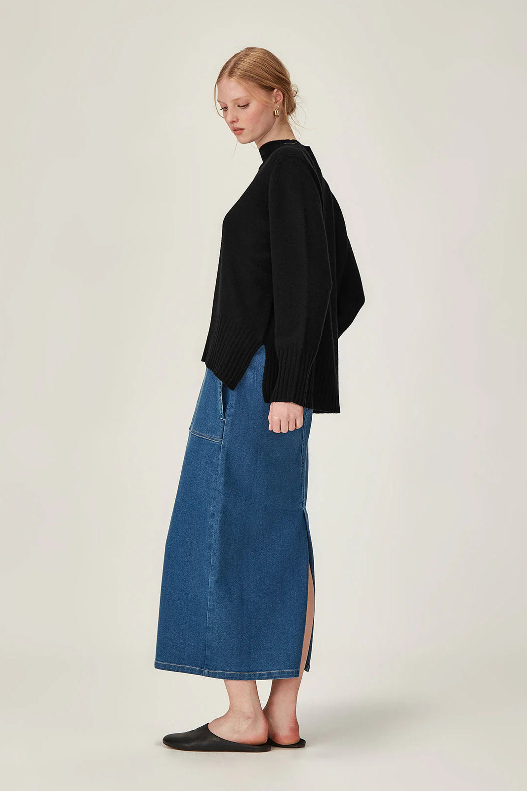 SILLS REI MERINO SWEATER - BLACK - THE VOGUE STORE