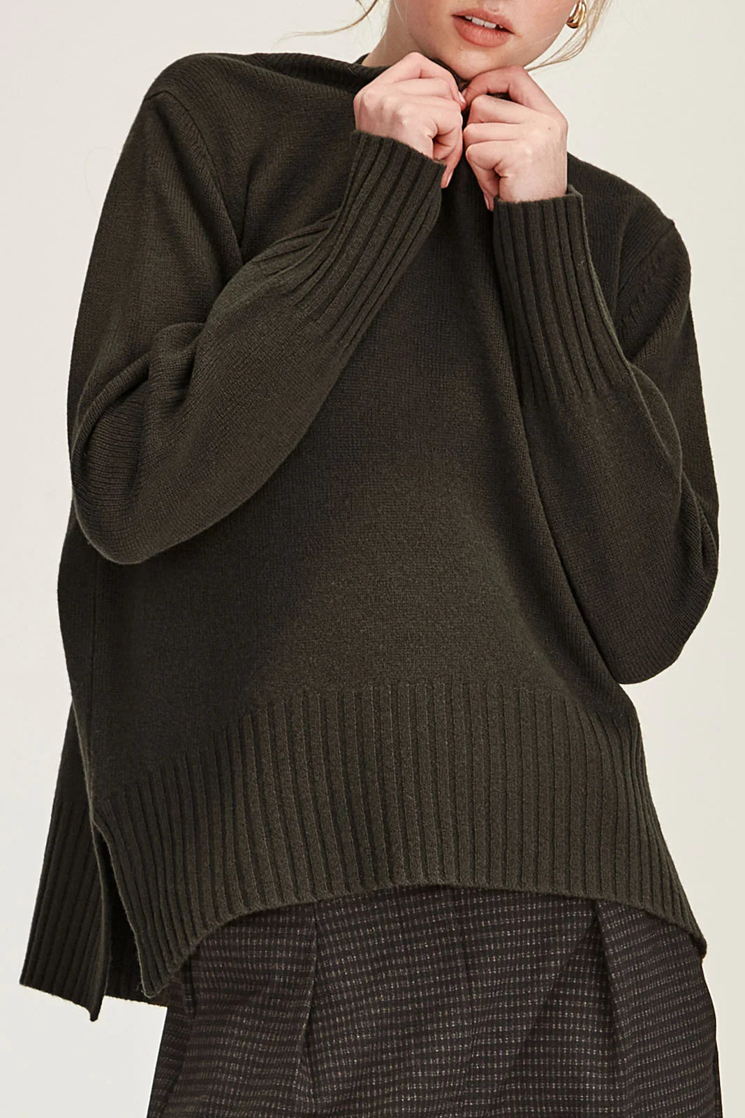 SILLS REI MERINO SWEATER - KHAKI - THE VOGUE STORE