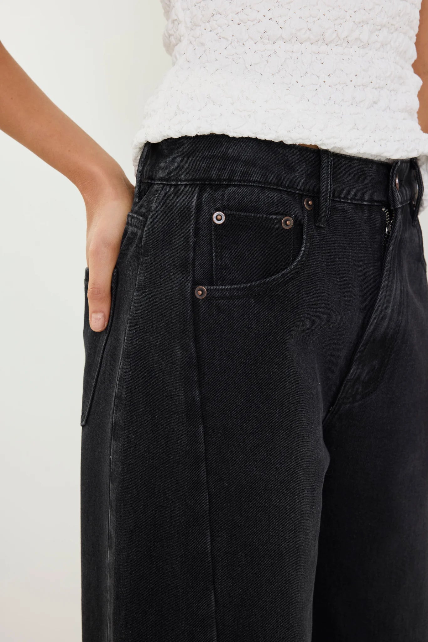 AMONG THE BRAVE VARSITY BLACK WASH FORWARD SEAM BARREL JEANS - THE VOGUE STORE