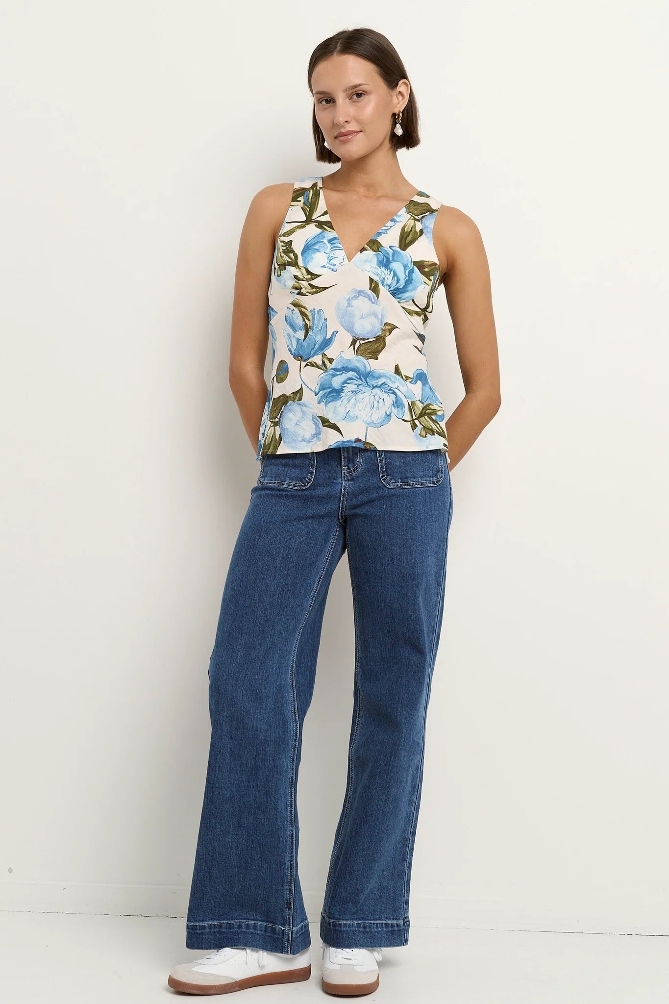 AMONG THE BRAVE VIENNA BLUE VINTAGE FLORAL V NECK SLEEVELESS TOP - THE VOGUE STORE