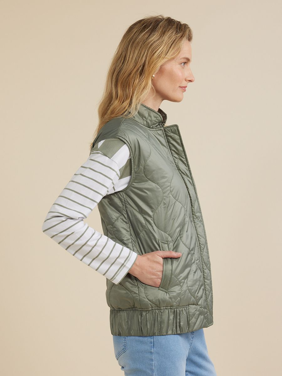 YARRA TRAIL QUILTED VEST - GREEN MIST - THE VOGUE STORE