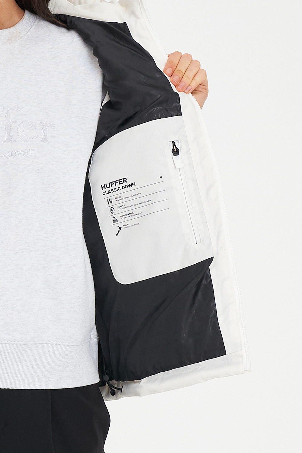 HUFFER WOMENS CLASSIC DOWN VEST - HERRINGBONE CHALK - THE VOGUE STORE