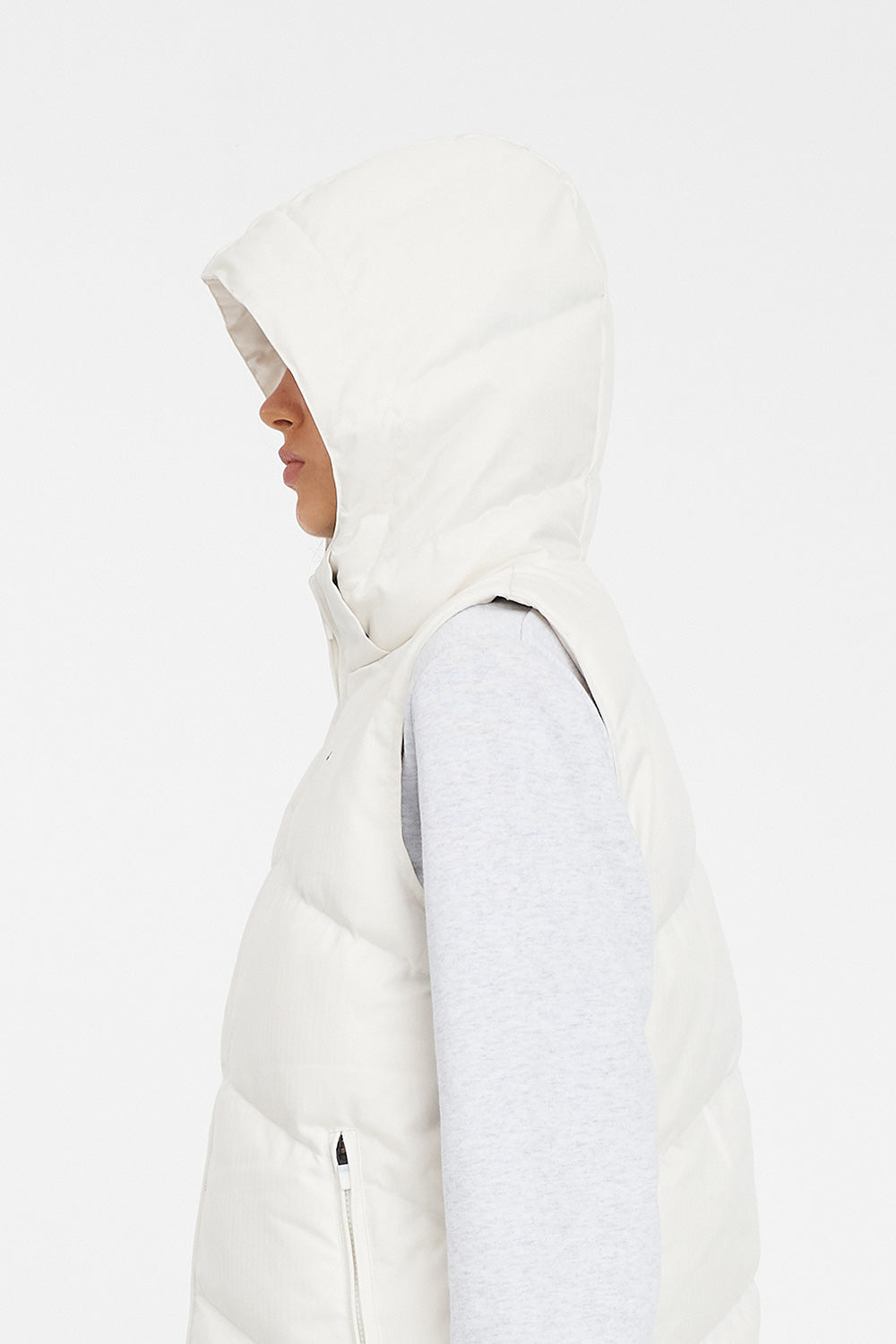 HUFFER WOMENS CLASSIC DOWN VEST - HERRINGBONE CHALK - THE VOGUE STORE