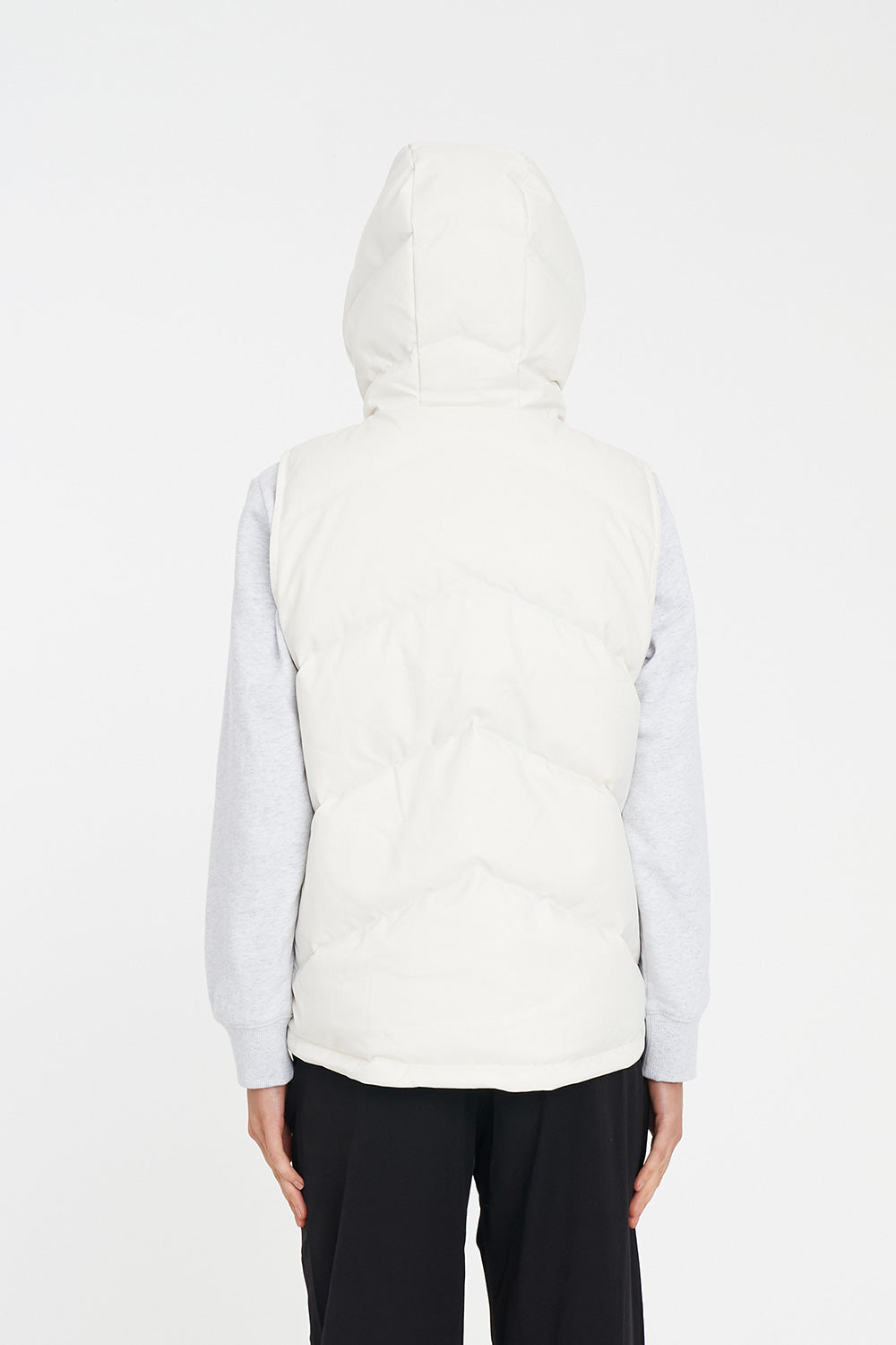 HUFFER WOMENS CLASSIC DOWN VEST - HERRINGBONE CHALK - THE VOGUE STORE