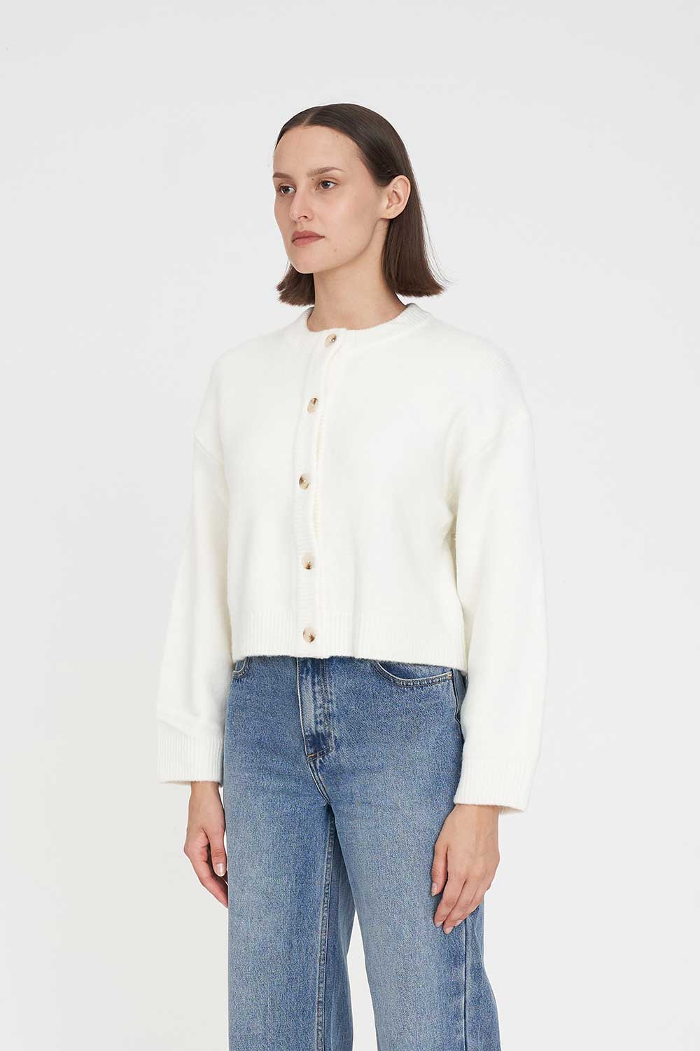 HUFFER ANA CROP CARDIGAN - CHALK - THE VOGUE STORE