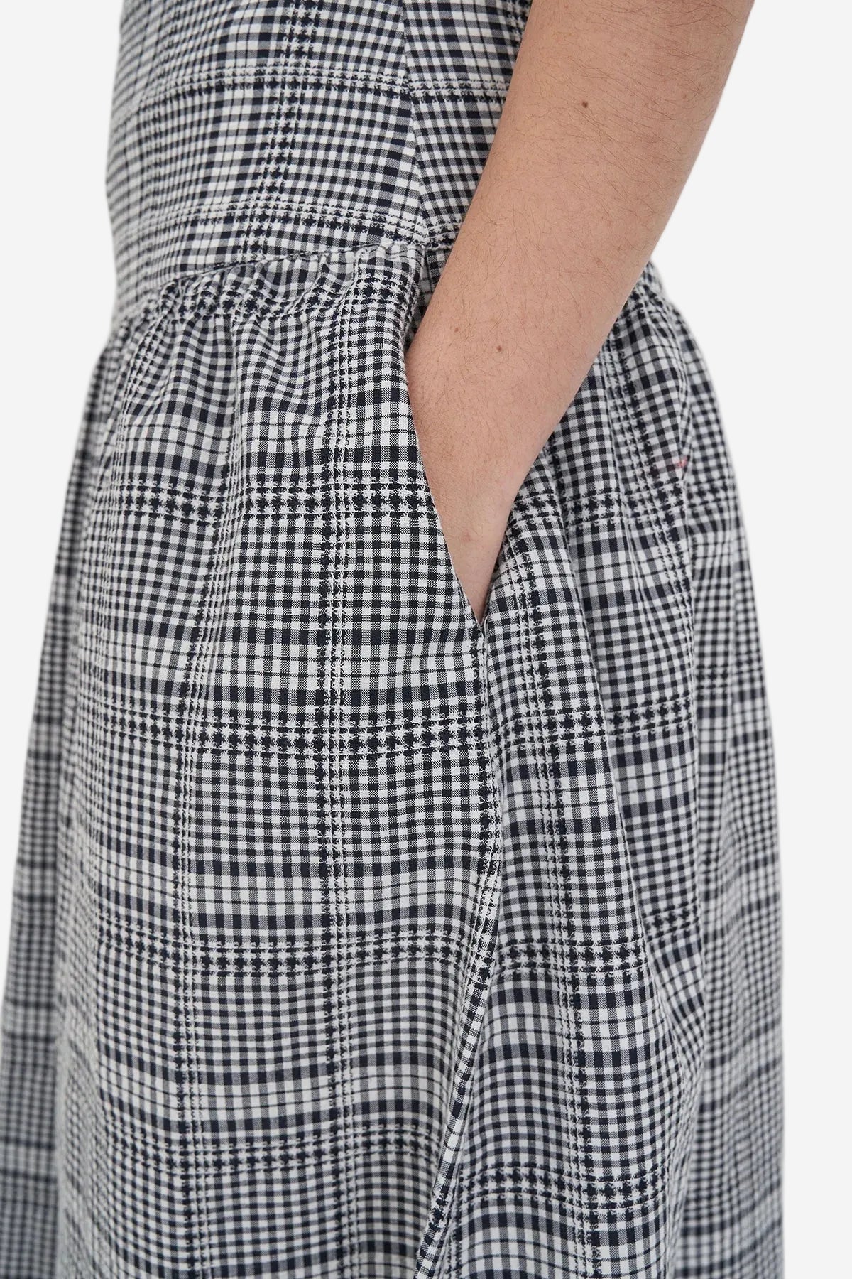 HUFFER ASHTON SKIRT - BLACK - THE VOGUE STORE