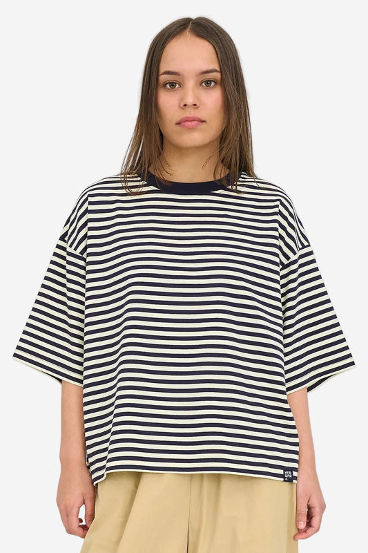 HUFFER STRIPE BILLIE TEE - BUTTER/NAVY - THE VOGUE STORE