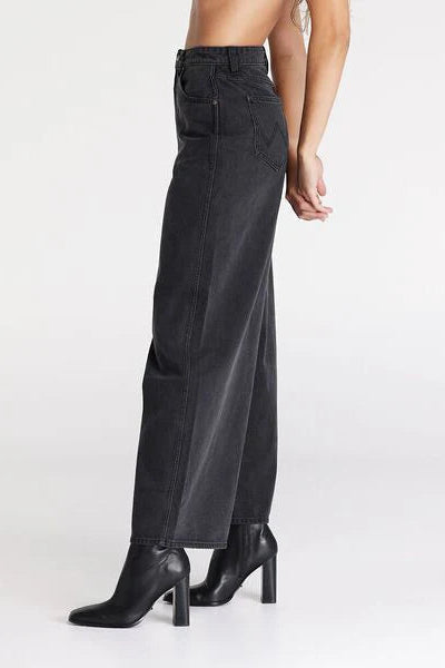 WRANGLER FARRAH - EQUINOX BLACK - THE VOGUE STORE