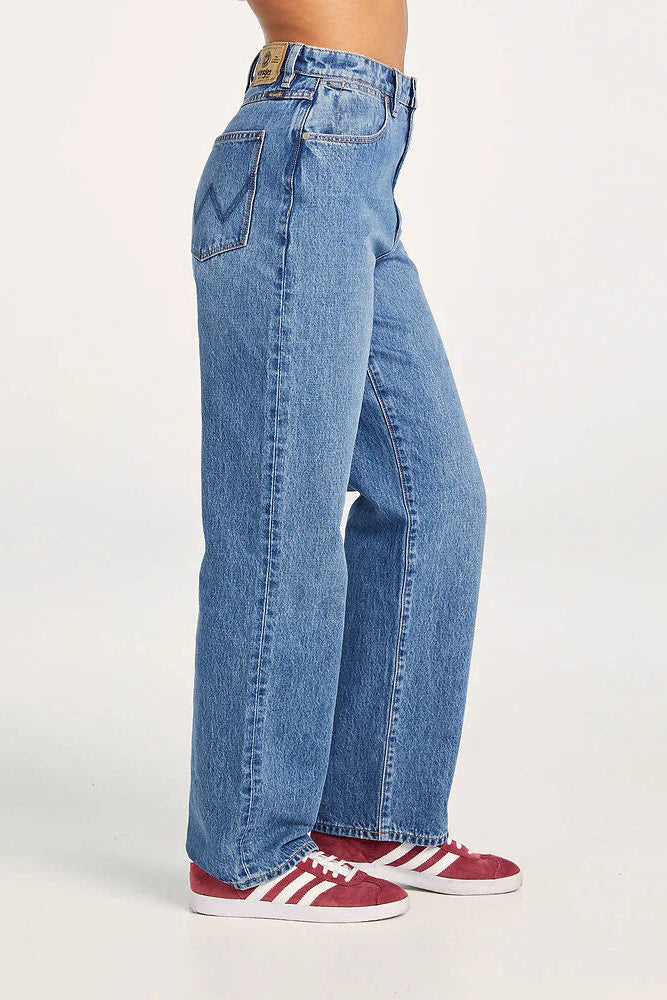 WRANGLER HI BELLA BAGGY - BLUE ETERNITY - THE VOGUE STORE