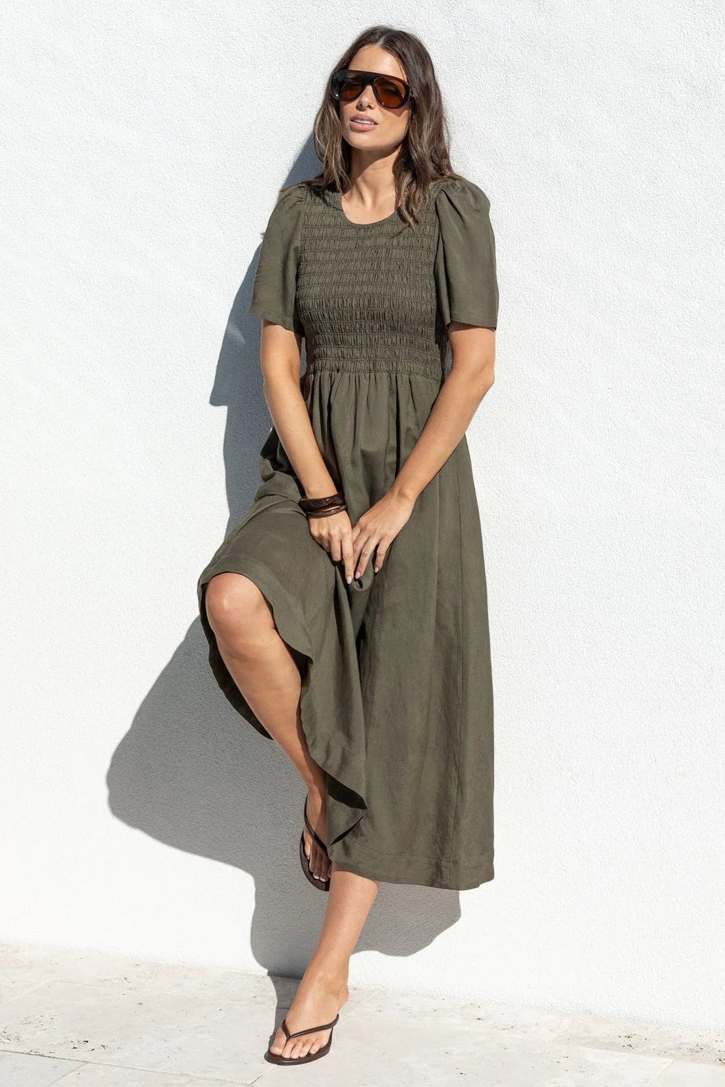 RE:UNION WREN DARK OLIVE GREEN LINEN BLEND MIDI DRESS - THE VOGUE STORE