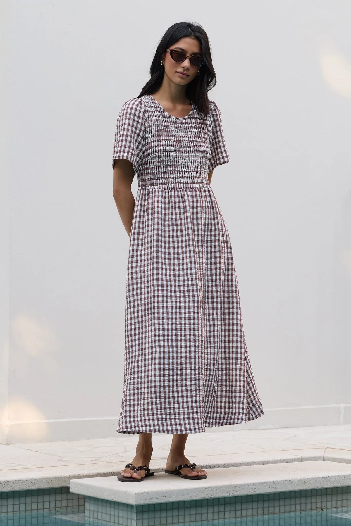RE:UNION WREN CHOCOLATE GINGHAM SS SHIRRED BODICE MIDI DRESS - THE VOGUE STORE