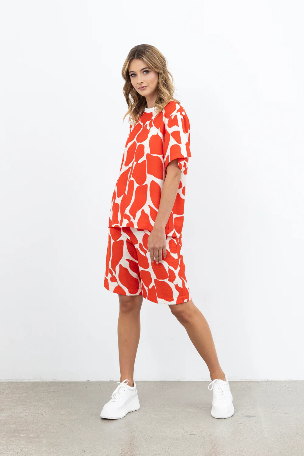 STYLE XLAB STOP MOTION TOP - ORANGE PRINT - THE VOGUE STORE