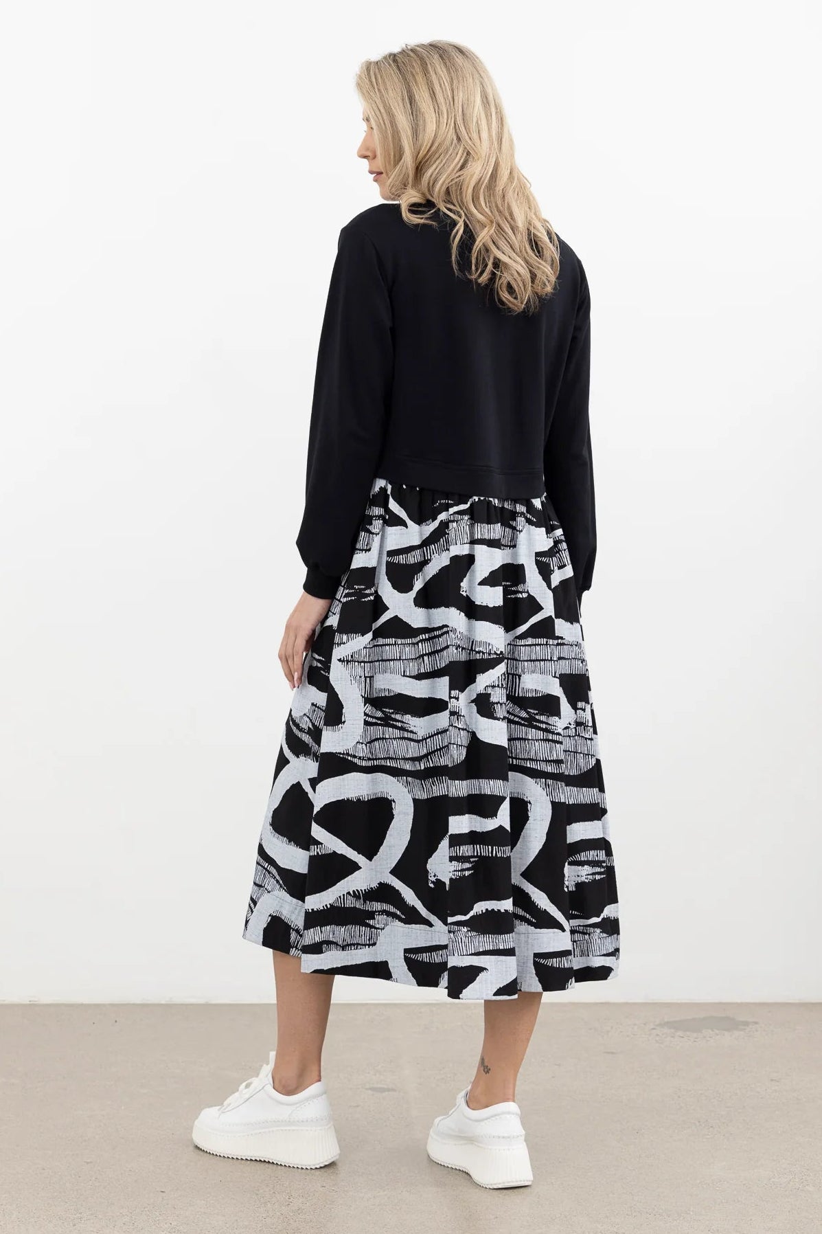 STYLE X LAB CONSCIOUS DRESS - BLACK/WHITE PRINT - THE VOGUE STORE