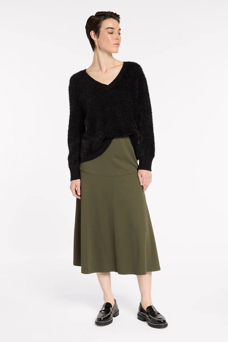 MARCO POLO FLUFFY V-NECK SWEATER - BLACK - THE VOGUE STORE