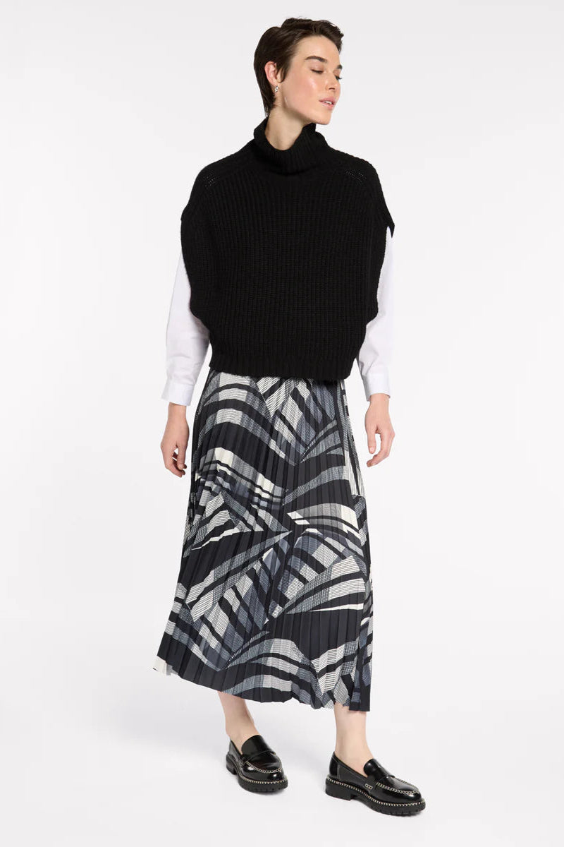 MARCO POLO CHUNKY KNIT PULL OVER - BLACK - THE VOGUE STORE