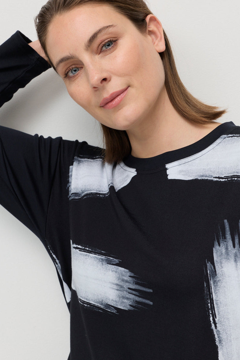 MARCO POLO SIGNATURE STROKE TOP - BLACK - THE VOGUE STORE